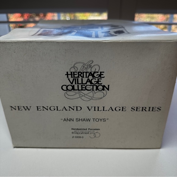 RETIRED: Dept 56 New England Village Series Ann Shaw Toys - Picture 5 of 10